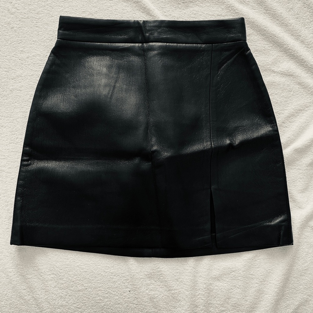 Wilfred Free Black Leather Skirt